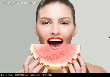 广西吃瓜美女图片视频大全,吃瓜美女图集，尽览南国魅力瞬间