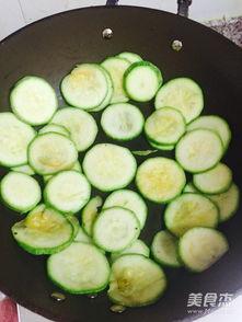 淡水瓜可以煎着吃吗视频,淡水瓜煎制美味探索